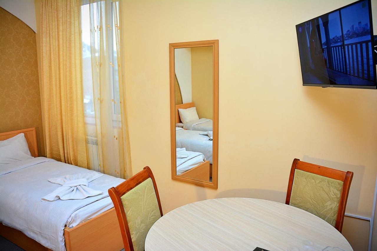 Vayk Hotel Ngoại thất bức ảnh